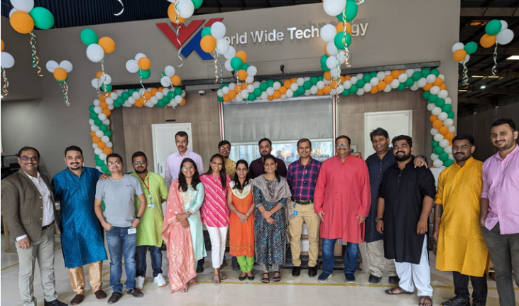 WWT employees celebrating Independence Day in India